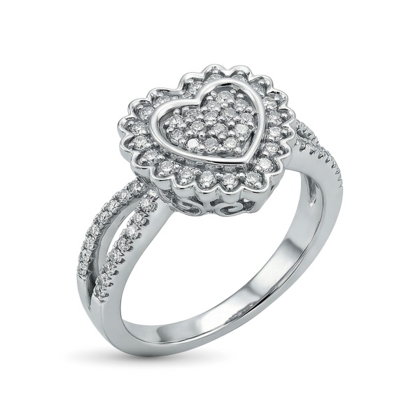 Кольцо из белого серебра с бриллиантами