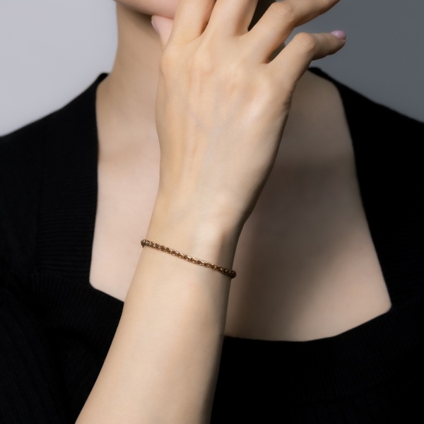 Браслет из красного золота