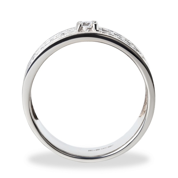 Кольцо из белого золота с бриллиантами