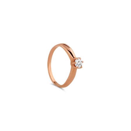 Кольцо из красного золота с бриллиантом