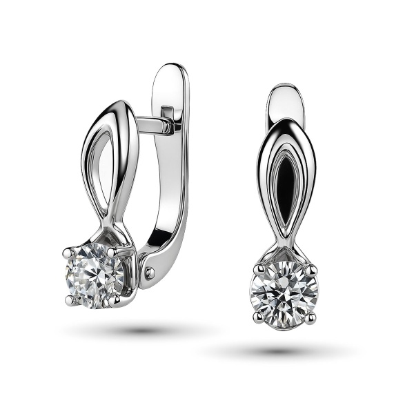 Серьги из белого золота с бриллиантами