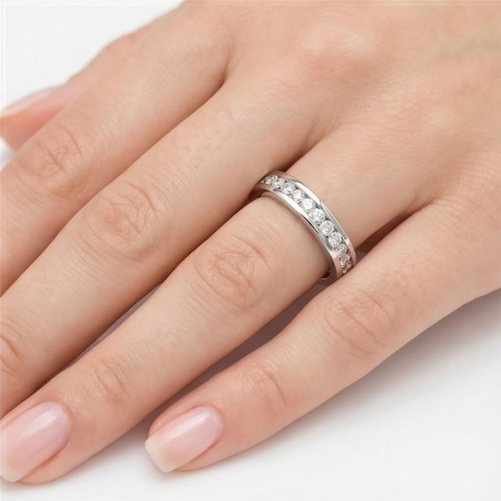 Кольцо из белого золота с бриллиантами