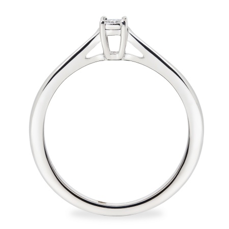 Кольцо из белого золота с бриллиантом