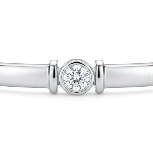 Браслет из родированного золота с бриллиантом